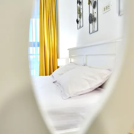 Golden Appartement Năvodari
